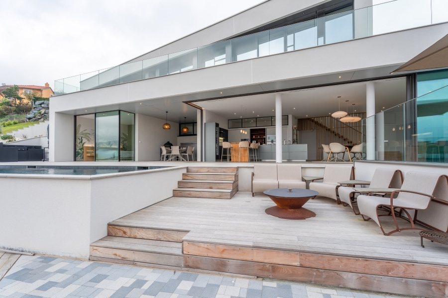 Salon de jardin idéalement aménagé pour notre client